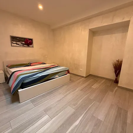Prino Deluxe House Imperia