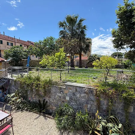 Prino Deluxe House *