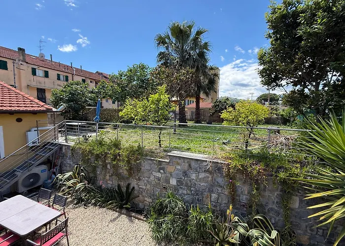 Prino Deluxe House *